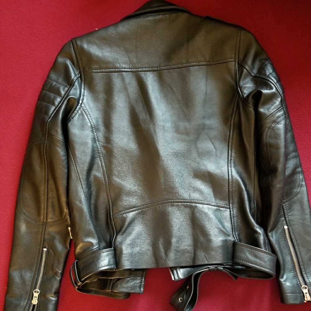Leather jacket - Picture 2 of 3